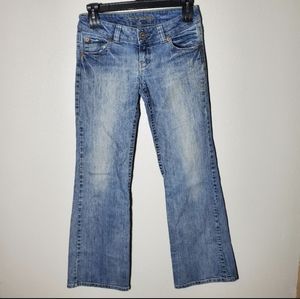 American Eagle Flare Jean Y2K Light Wash Denim Boyfriend Fit Low Rise 6 Long